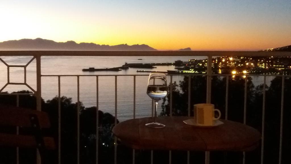 Bayview Heights Gem Apartment Simonʼs Town Exterior foto